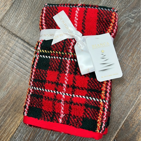 Bianca - ‘Winter Plaid bundle’ bath towel set. NWT Firm! - Picture 3 of 5
